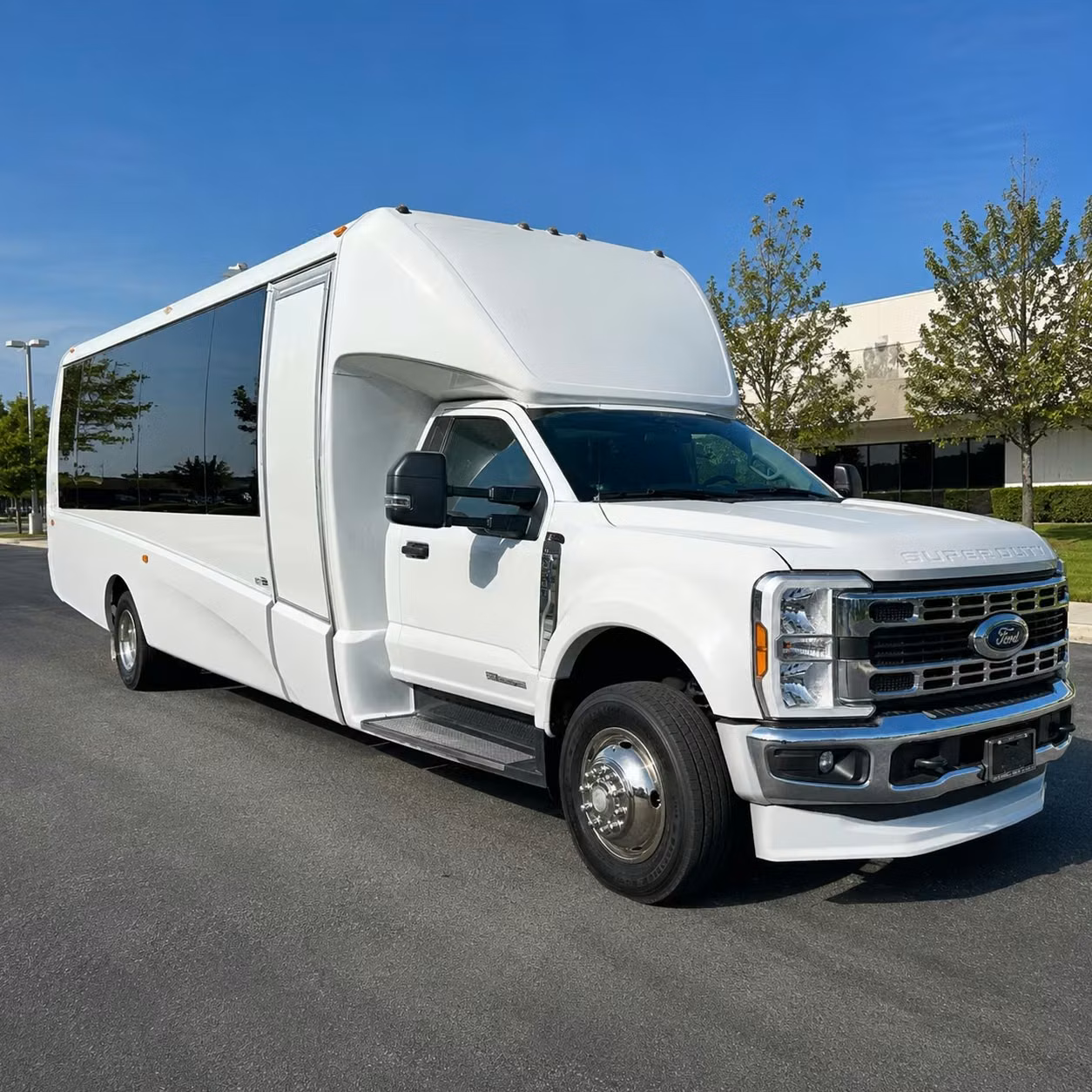 18 passenger minibus