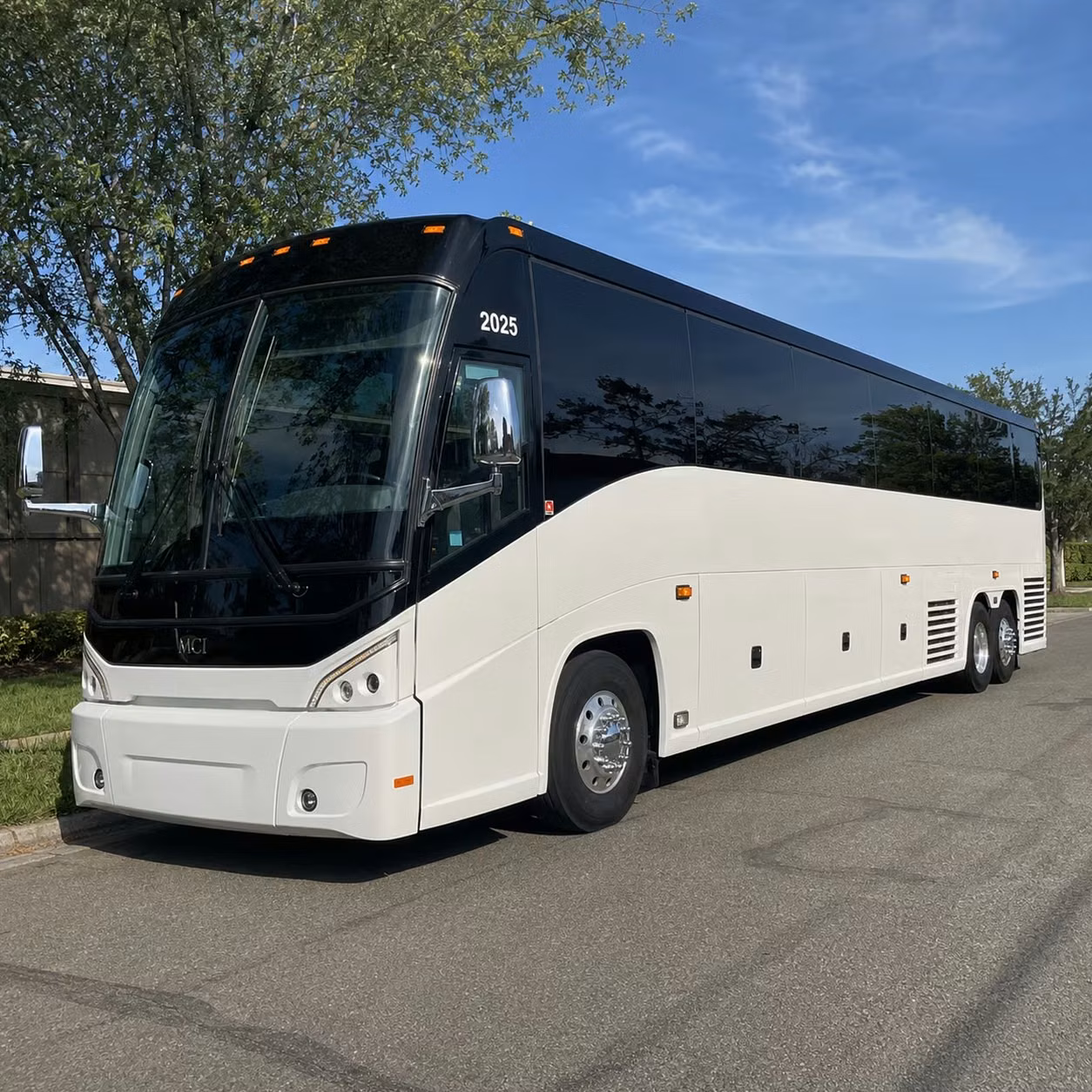 airport transfers for government and military groups flying through sna or lax