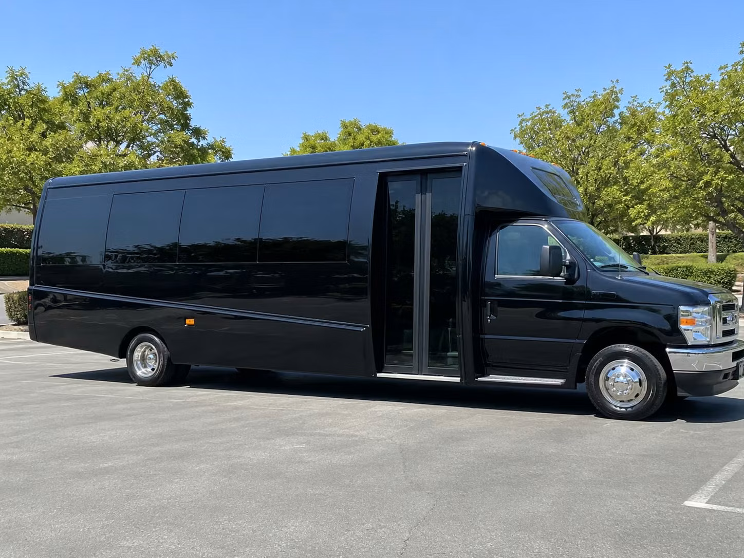 buena park sports team transportation services